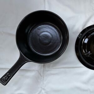 Xtrema 2.5 quart Traditions Saucepan with Lid (like new)